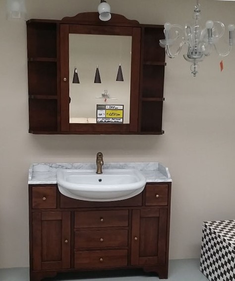 Bagno Pieve in noce con piano marmo di Carrara - Visma Arredo OUTLET